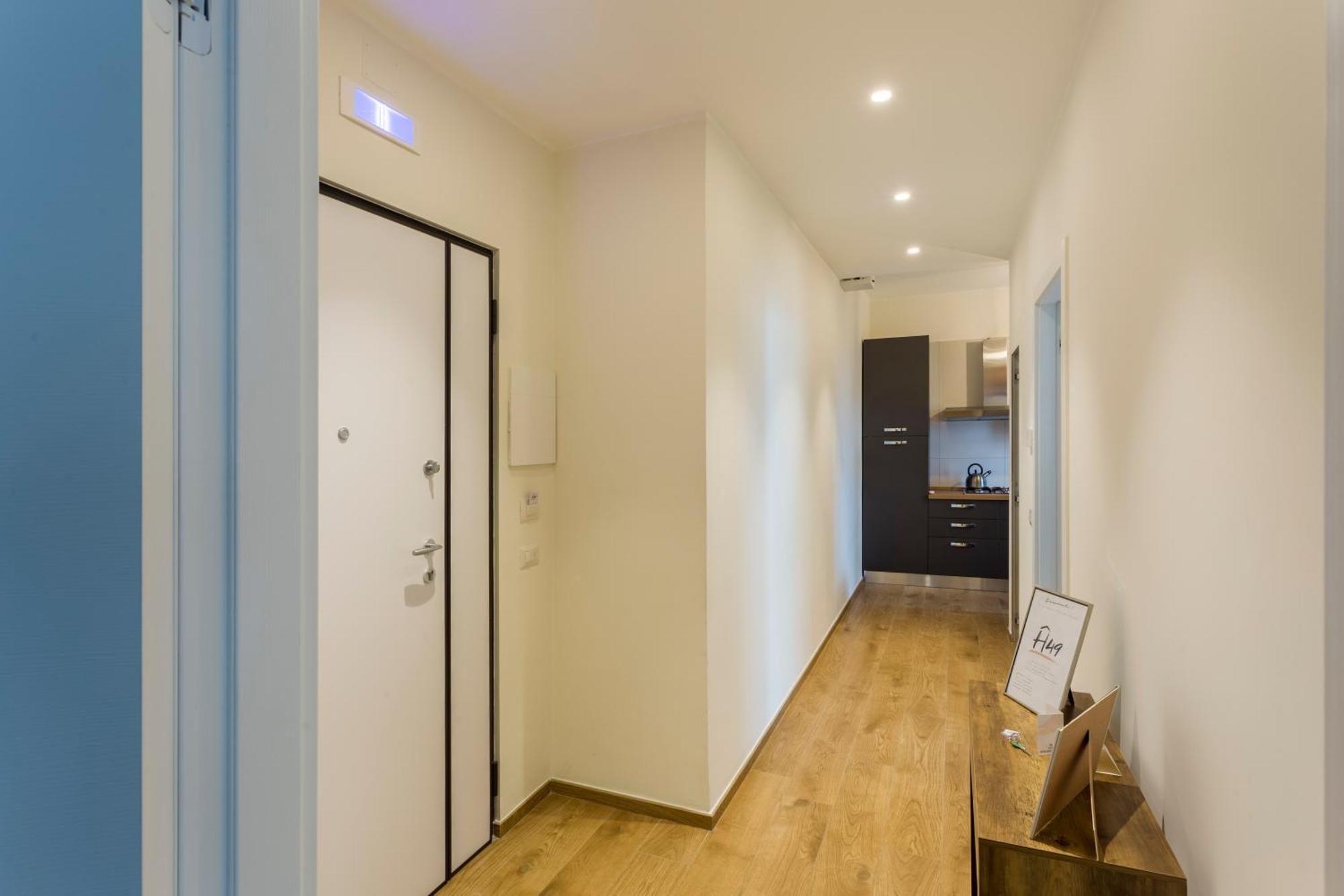H49 Apartment Бари Екстериор снимка