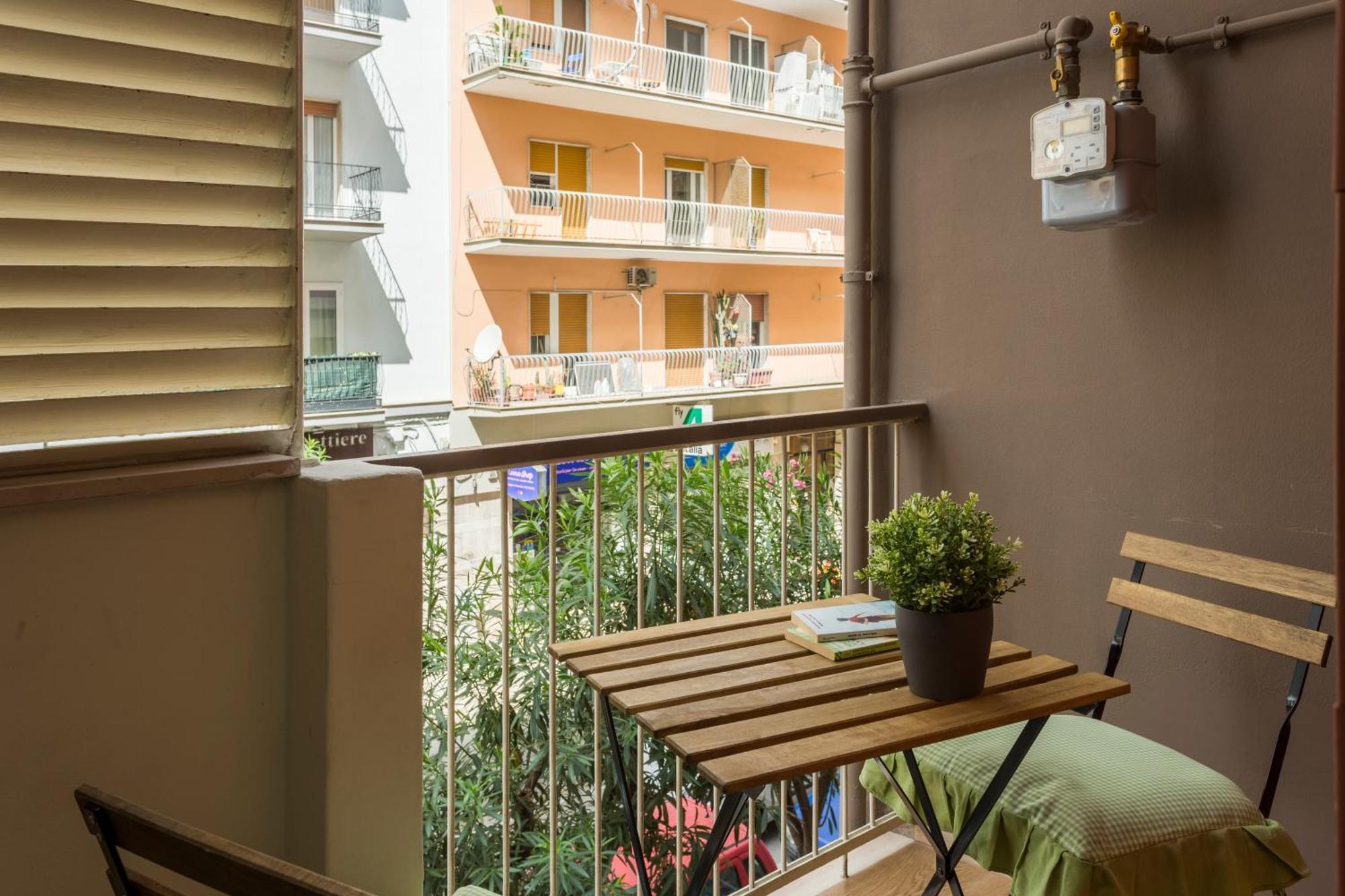 H49 Apartment Бари Екстериор снимка